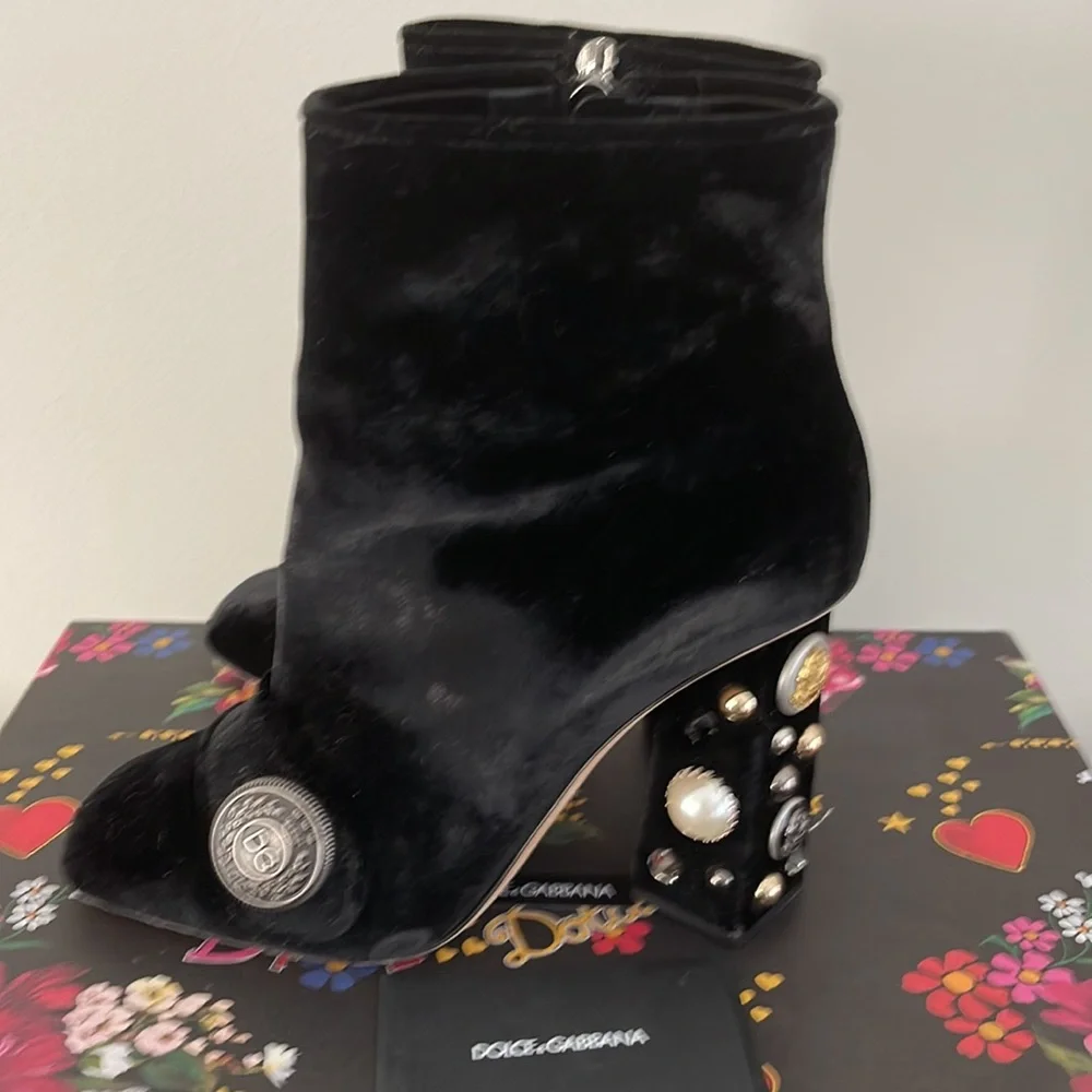 Dolce & Gabbana Jeweled Heel Velvet Booties-Women's EU Size 39 1/2 (8 1/2) - Picture 5 of 17